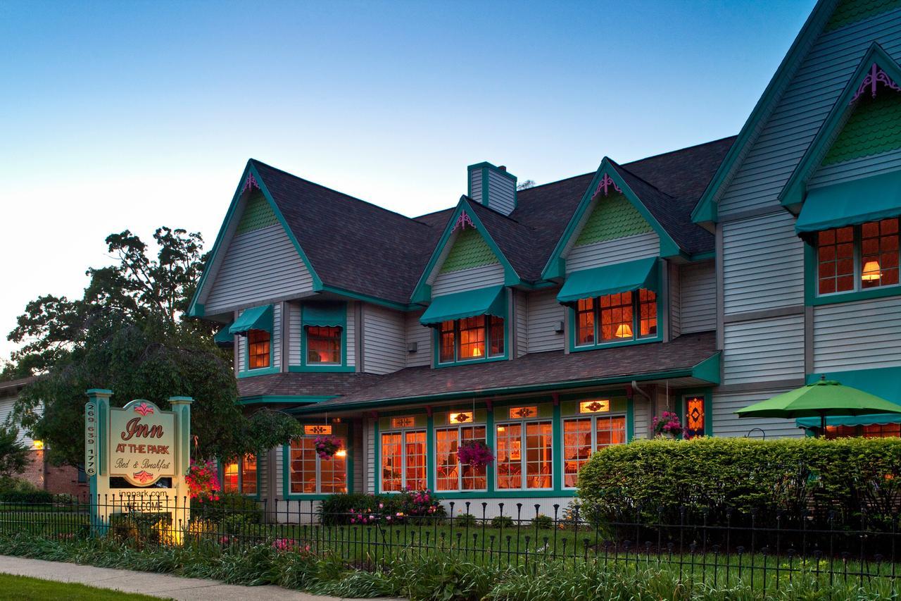 Inn At The Park Bed And Breakfast South Haven Εξωτερικό φωτογραφία